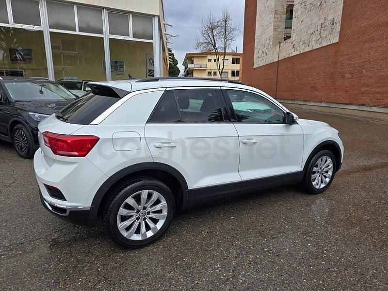 Usado VW T-Roc Advance 150 CV (110 kW) 2018 Blanco SUV