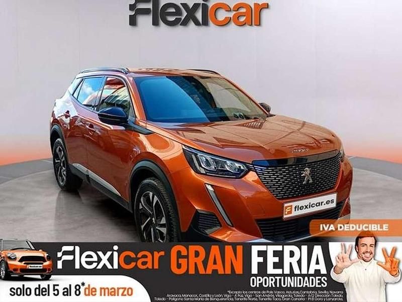 Usado Peugeot 2008 Active 101 CV (74 kW) 2023 Naranja SUV