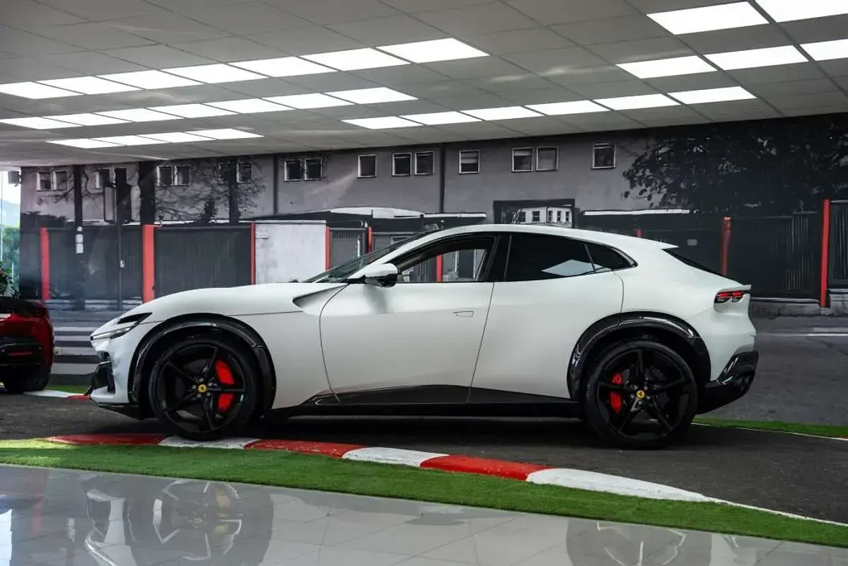 Nuevo Ferrari Purosangue 725 CV (533 kW) 2025 Blanco SUV