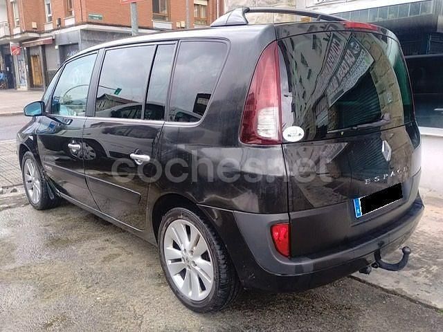 Usado Renault Espace Dynamique 150 CV (110 kW) 2008 Negro Monovolumen