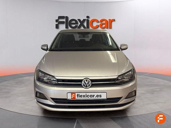 Usado VW Polo Advance 95 CV (69 kW) 2018 Gris Utilitario