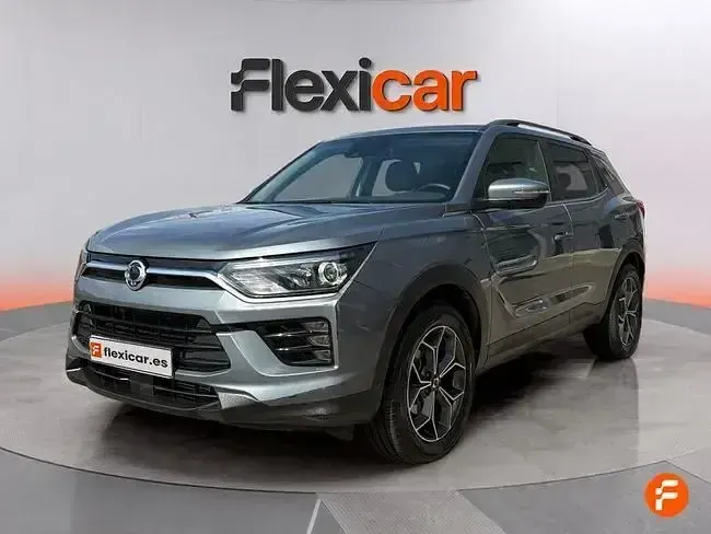 Usado SsangYong Korando Limited 149 CV (109 kW) 2023 Gris