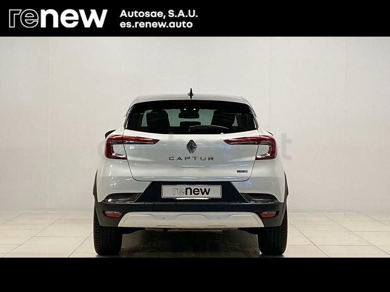 Usado Renault Captur Zen 145 CV (106 kW) 2022 Blanco SUV