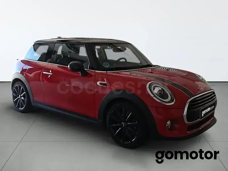 Usado Mini Cooper 136 CV (100 kW) 2019 Rojo Utilitario