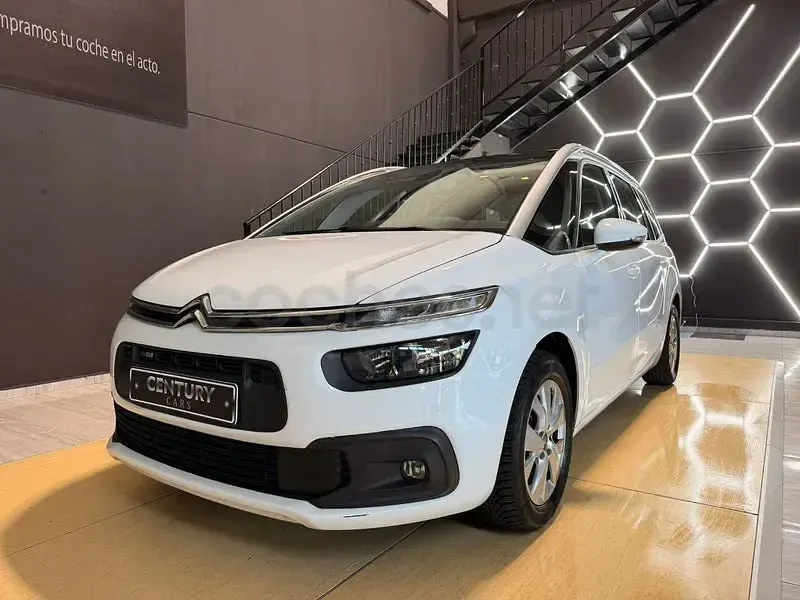 Usado Citroën Grand C4 Picasso Live 130 CV (95 kW) 2017 Blanco Monovolumen