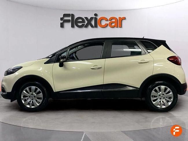 Usado Renault Captur Zen 90 CV (66 kW) 2016 Beige SUV