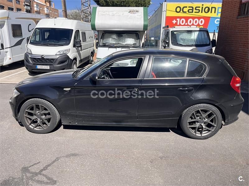 Usado BMW 120 150 CV (110 kW) 2008 Negro Utilitario