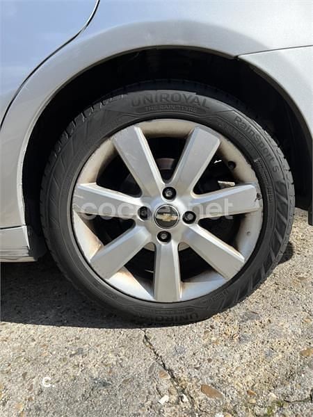 Usado Chevrolet Epica 150 CV (110 kW) 2010 Gris / plata Berlina