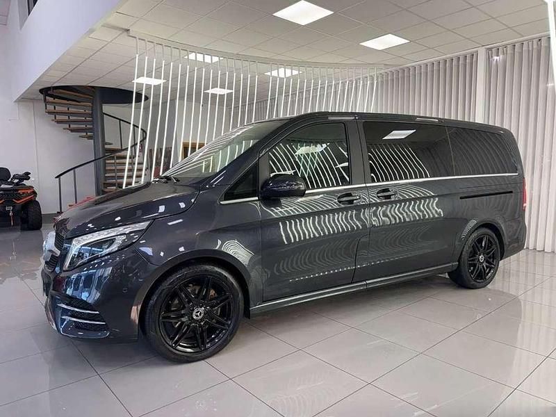 Usado Mercedes V250 Avantgarde 190 CV (139 kW) 2021 Negro Monovolumen