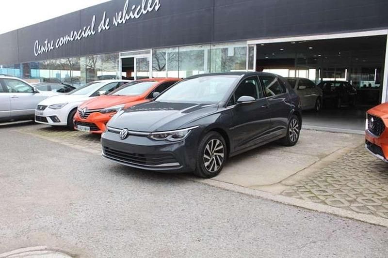 Usado VW Golf VIII 204 CV (150 kW) 2022 Gris Utilitario