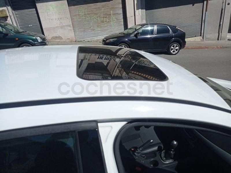 Usado Renault Fluence Dynamique 110 CV (80 kW) 2011 Blanco Berlina
