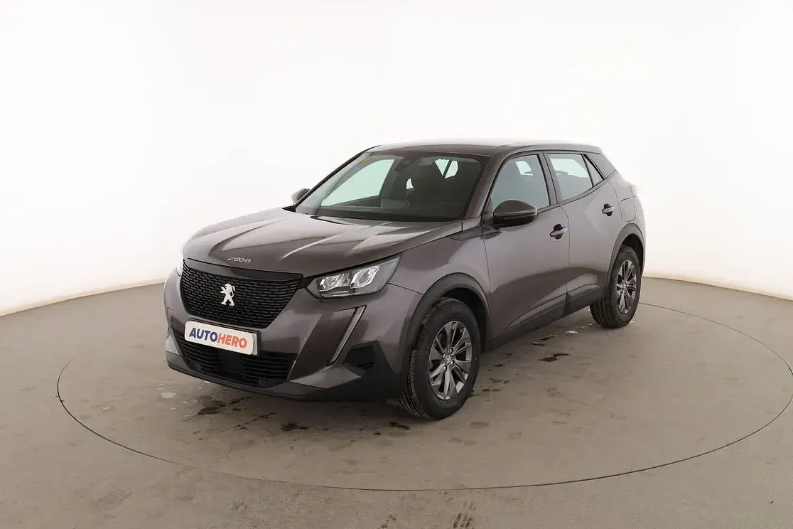 Usado Peugeot 2008 Active 101 CV (74 kW) 2020 SUV