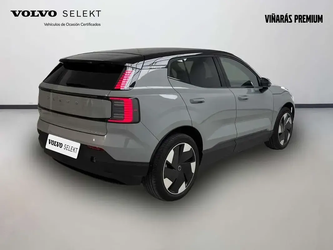 Usado Volvo EX30 Plus 200 kW (272 CV) 2025 Gris SUV