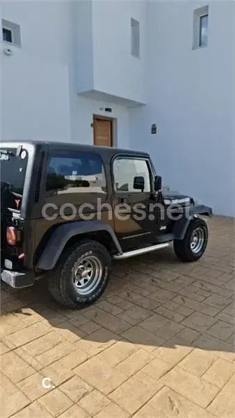 Usado Jeep Wrangler 121 CV (88 kW) 1999 Negro SUV