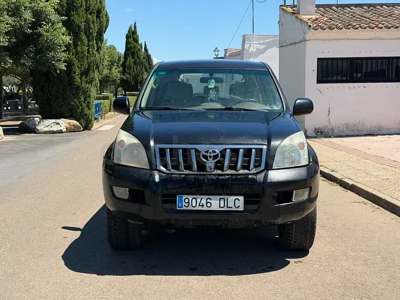 Usado Toyota Land Cruiser 166 CV (122 kW) 2006 Negro SUV
