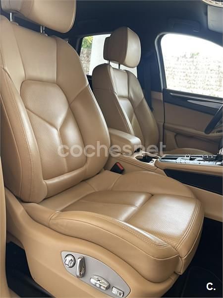 Używany Porsche Macan S 258 KM (189 kW) 2017 Czarny SUV