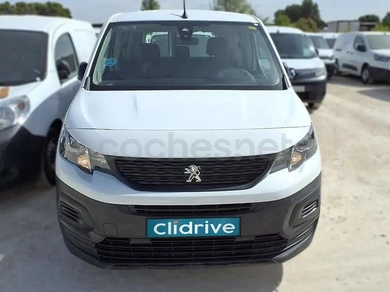 Usado Peugeot Rifter Access 100 CV (73 kW) 2020 Blanco Monovolumen