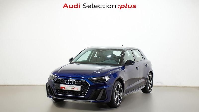 Azul navarra (metalizado)/techo negro mito Usado 2023 Audi A1 Sportback Utilitario | 25.400 € (Caro) - Imagen 1/4