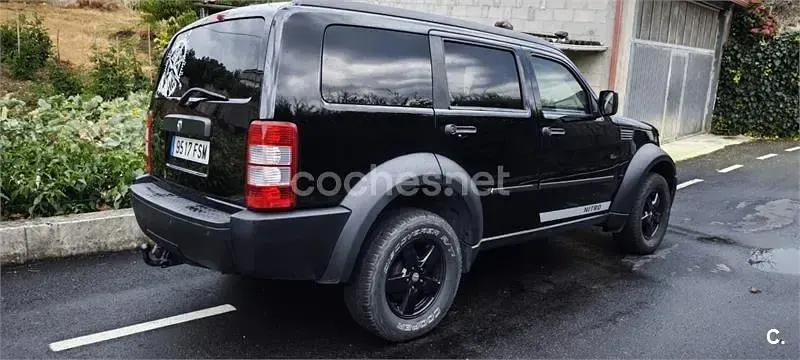 Usado Dodge Nitro SE 177 CV (130 kW) 2007 Negro SUV