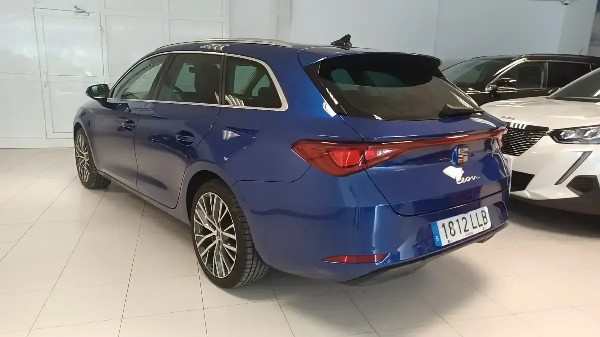 Usado Seat Leon FR 150 CV (110 kW) 2020 Otro Familiar