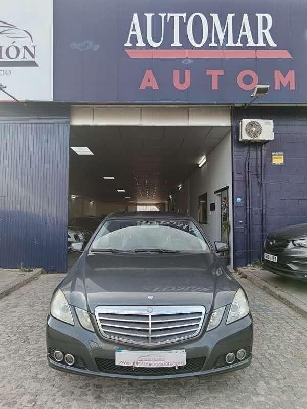 Usado Mercedes E220 Avantgarde 170 CV (125 kW) 2011 Gris Berlina