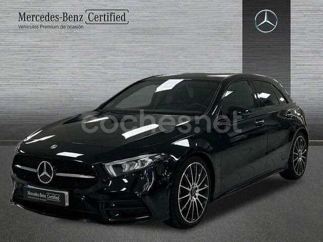 Negro cosmos Usado 2021 Mercedes A180 Berlina | 27.300 € (Precio justo) - Imagen 1/4