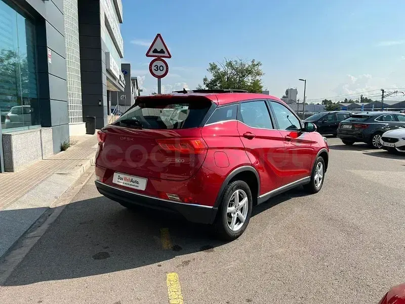 Usado DFSK 500 114 CV (83 kW) 2023 Rojo SUV