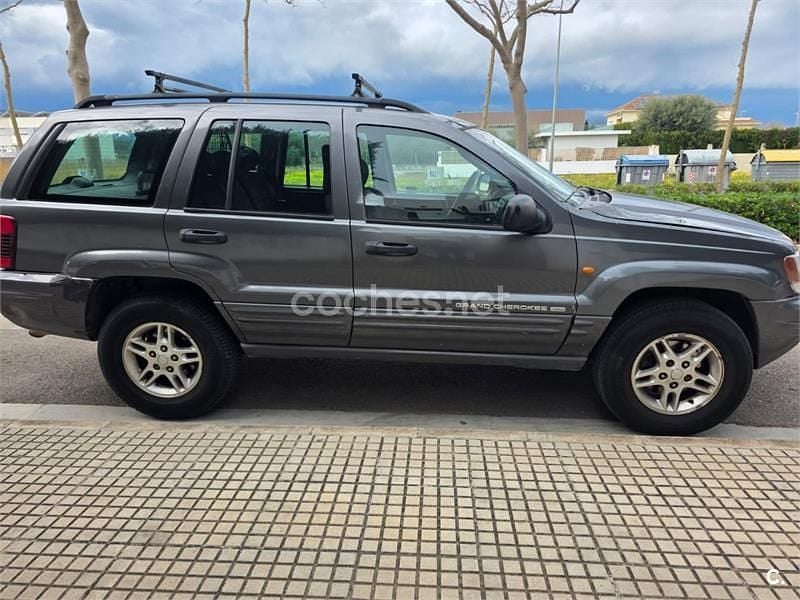 Usado Jeep Grand Cherokee Laredo 163 CV (119 kW) 2002 Marrón SUV