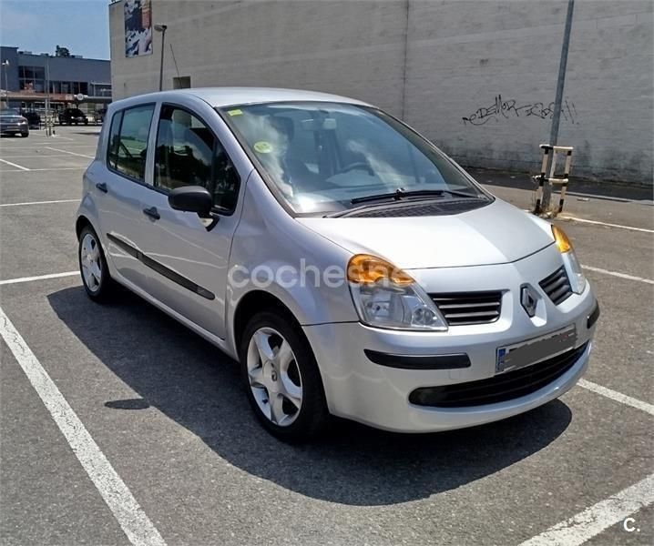 Gris / plata Usado 2007 Renault Modus Dynamique Monovolumen | 3200 € - Imagen 1/4