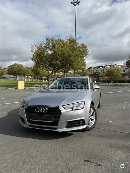 Usado Audi A4 150 CV (110 kW) 2017 Gris / plata Berlina