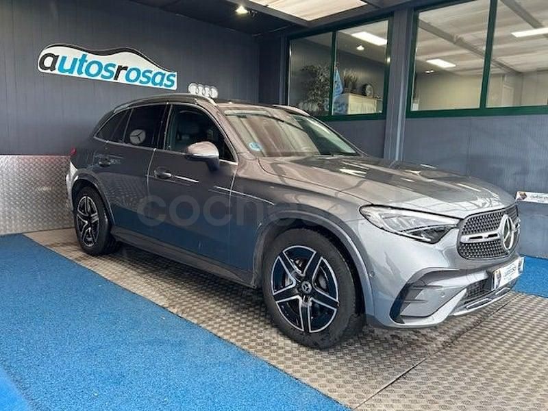 Usado Mercedes GLC300e 269 CV (197 kW) 2023 Gris / plata SUV