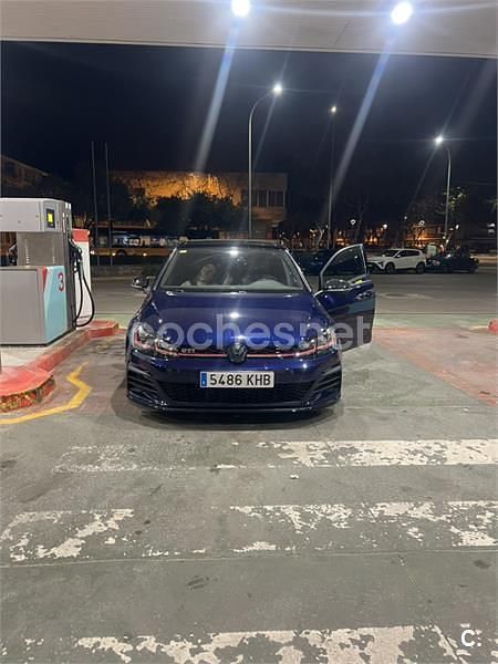 Usado VW Golf VII GTI 230 CV (169 kW) 2018 Azul Berlina