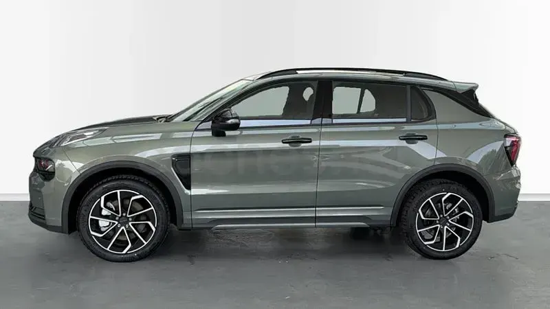 Nuevo Lynk & Co 01 276 CV (202 kW) 2026 Verde SUV
