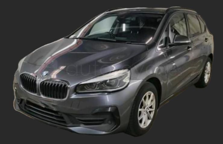Usado BMW 216 Active Tourer 116 CV (85 kW) 2021 Gris Monovolumen
