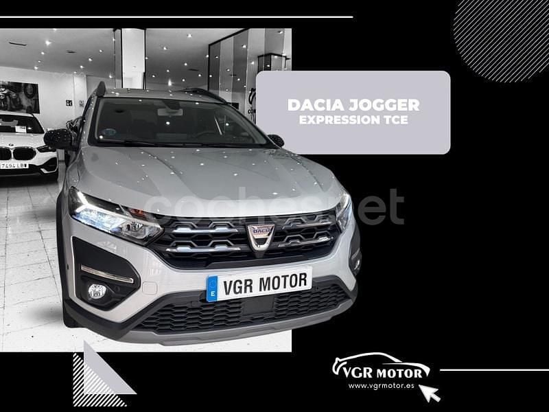 Gris / plata Usado 2022 Dacia Jogger Expression Familiar | 17.995 € (Precio justo) - Imagen 1/4