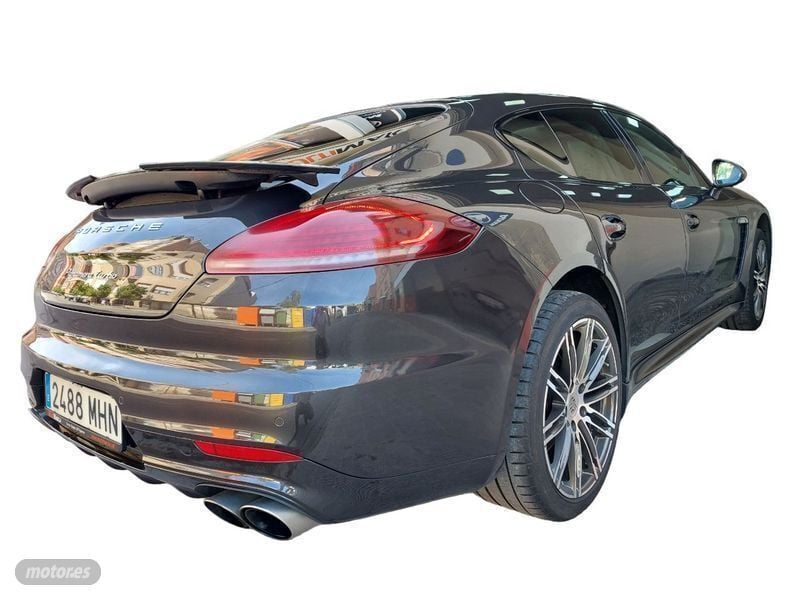 Usado Porsche Panamera Turbo 520 CV (382 kW) 2015 Negro Berlina