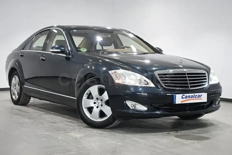 Usado Mercedes S500 388 CV (285 kW) 2006 Negro Berlina