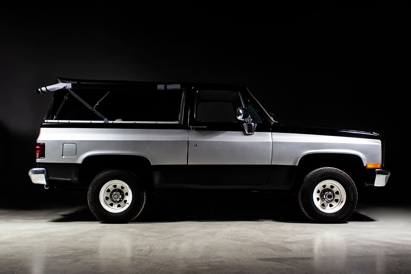 Usado GMC Sierra 150 CV (110 kW) 1994 Negro y plata