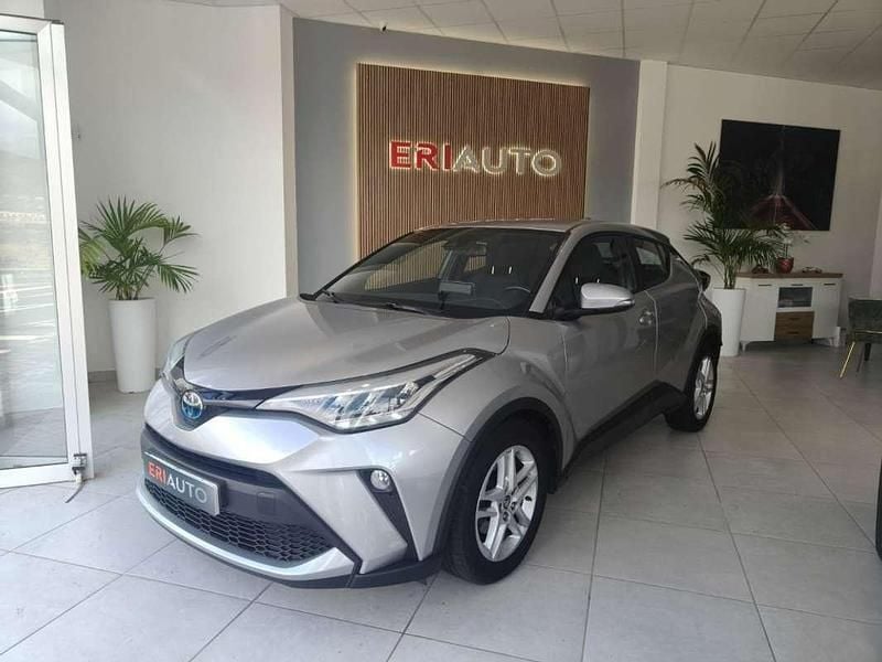 Usado Toyota C-HR Active 140 CV (102 kW) 2022 Gris SUV