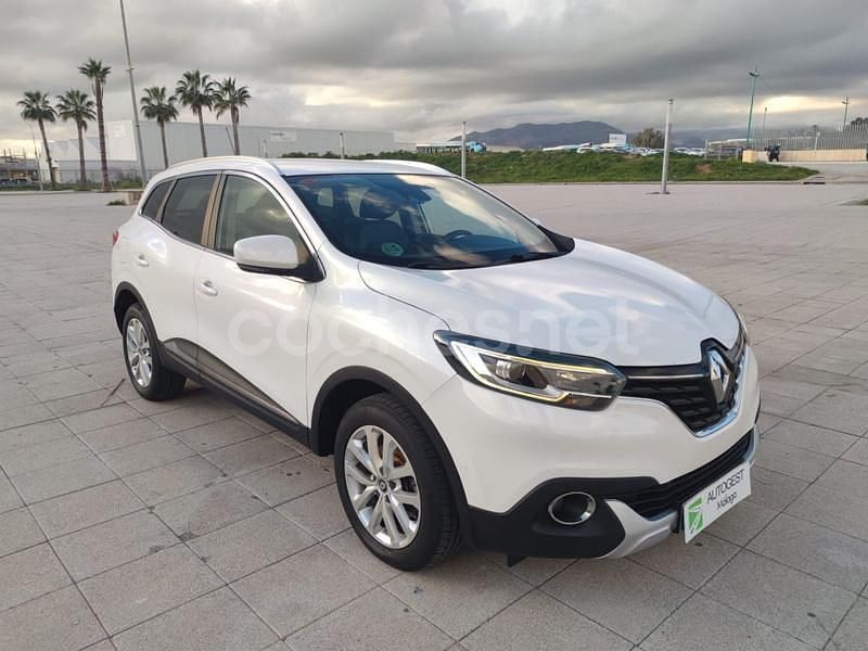 Blanco Usado 2016 Renault Kadjar Zen SUV | 14.995 € (Caro) - Imagen 1/4