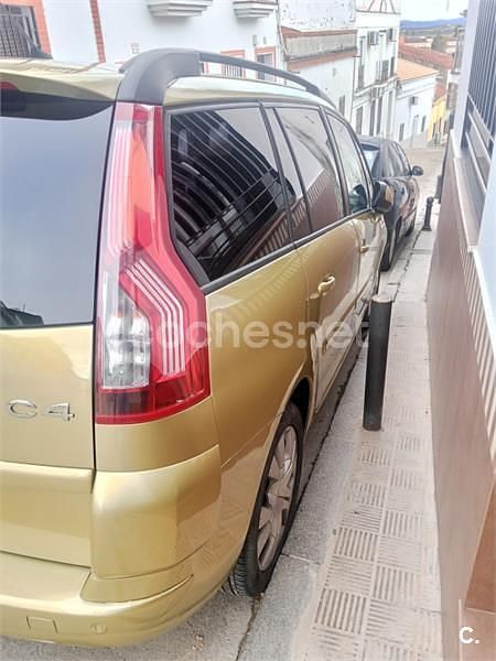 Usado Citroën C4 Picasso Exclusive 110 CV (80 kW) 2009 Amarillo Monovolumen