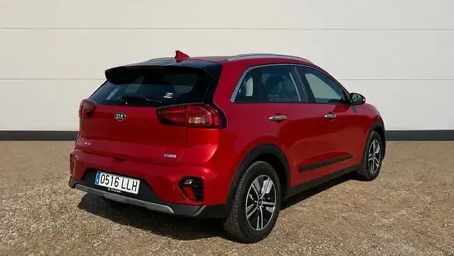 Usado Kia Niro 141 CV (103 kW) 2020 Rojo SUV