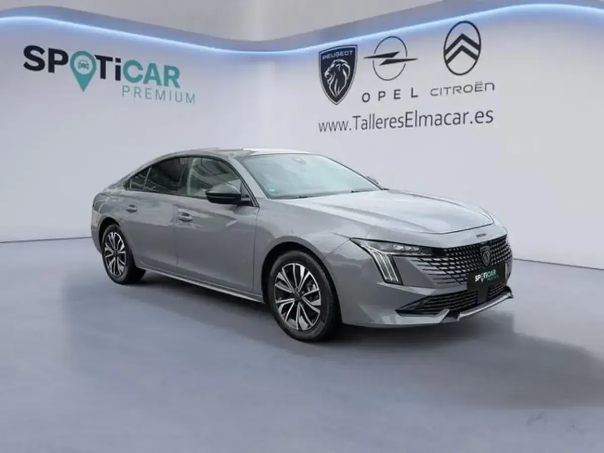 Usado Peugeot 508 Allure 130 CV (95 kW) 2024 Gris Berlina
