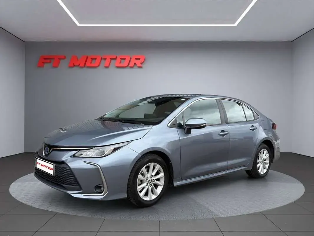 Usado Toyota Corolla Eco 139 CV (102 kW) 2024 Azul Berlina