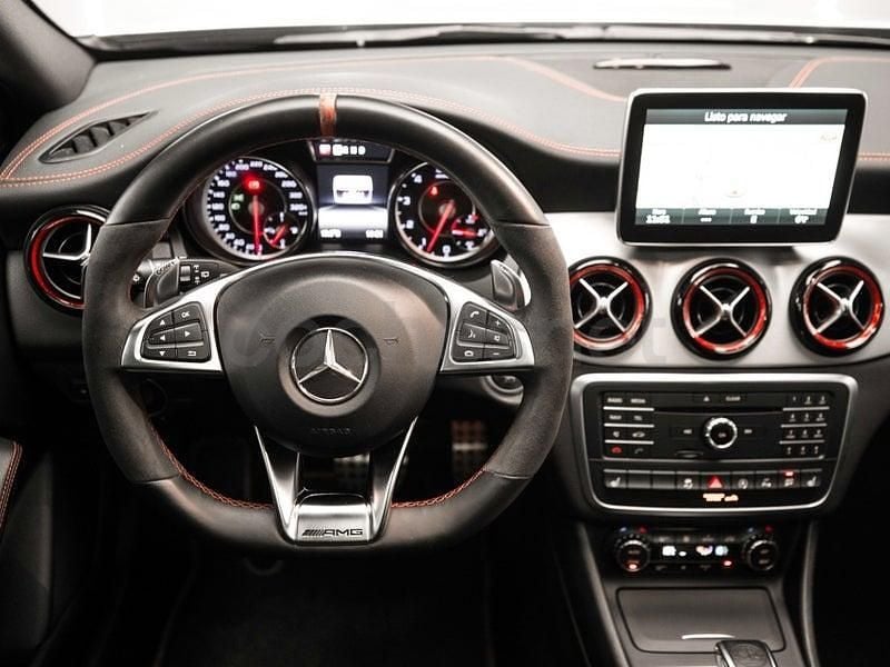 Usado Mercedes GLA45 AMG 381 CV (280 kW) 2016 Gris / plata SUV