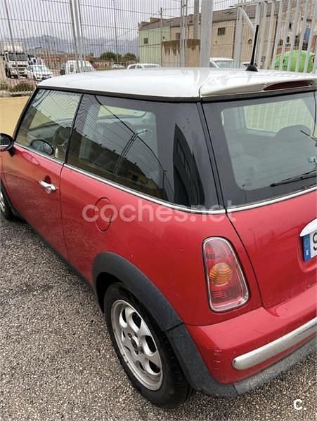 Usado Mini Cooper 115 CV (84 kW) 2003 Rojo Utilitario