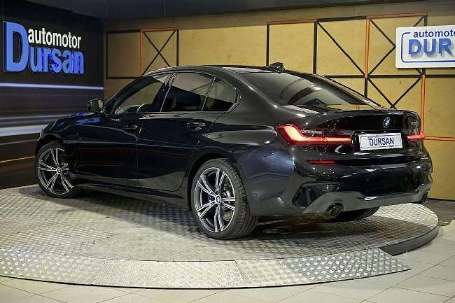 Usado BMW 330e 292 CV (214 kW) 2021 Negro Berlina