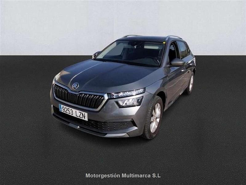 Gris Usado 2022 Skoda Kamiq Ambition SUV | 19.000 € (Un poco caro) - Imagen 1/4