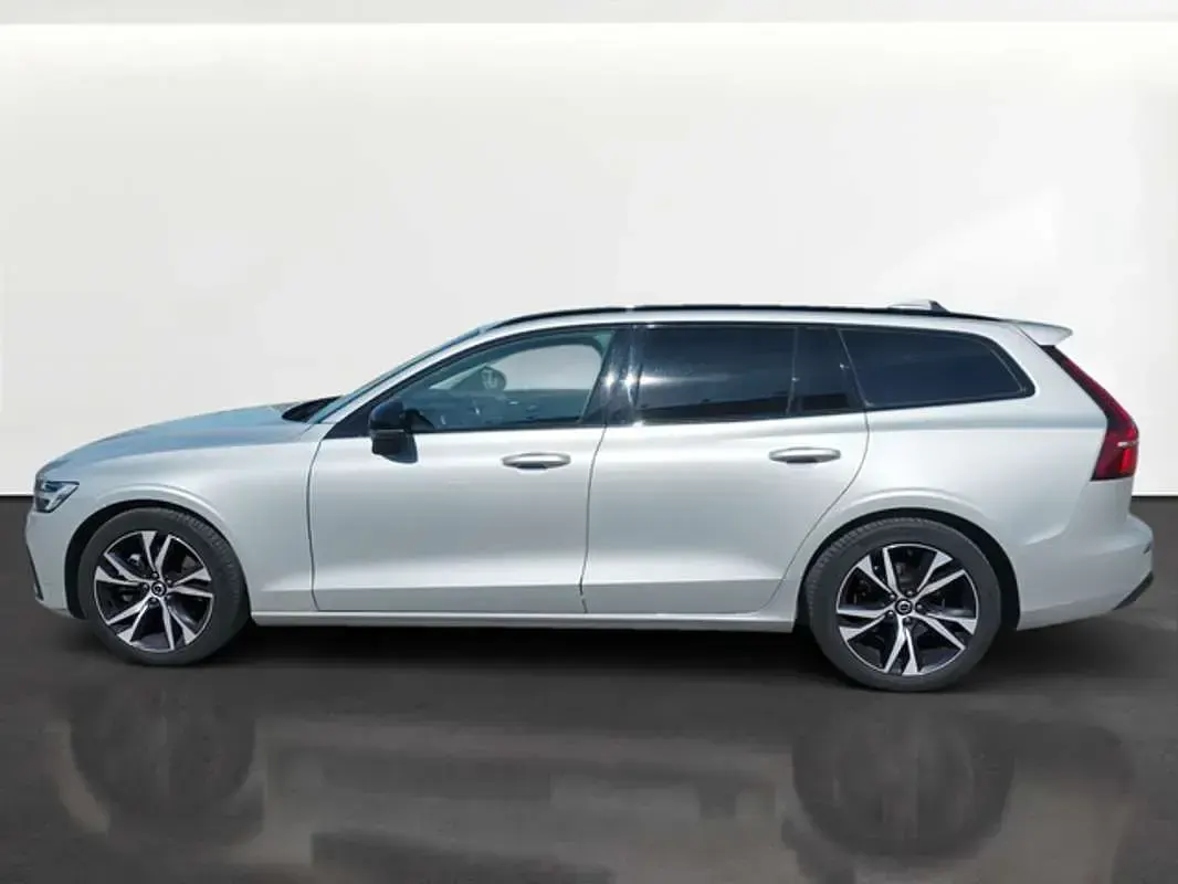 Usado Volvo V60 Plus 197 CV (144 kW) 2025 Familiar