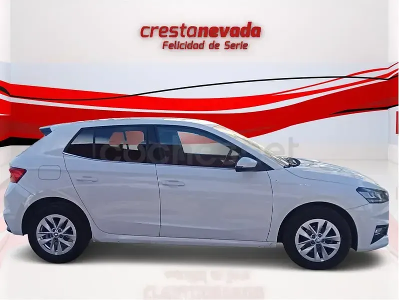 Usado Skoda Fabia Selection 80 CV (58 kW) 2024 Blanco Utilitario